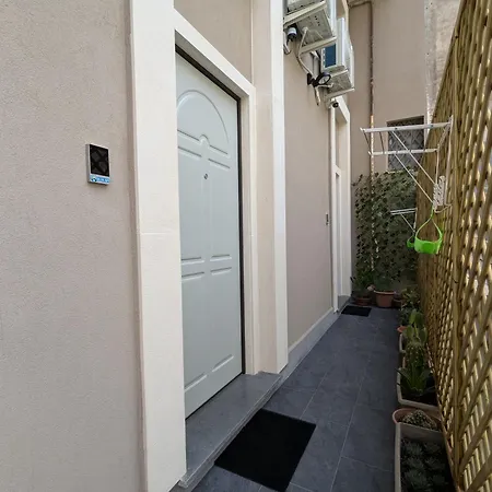 Tophouse Centro - Velvet Apartament Katania